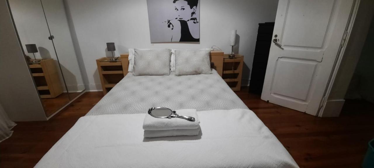 Sunny Terrace Apt, Close To Downtown! 2 Bedroom Flat Lisboa Exteriér fotografie